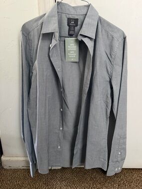 H&M Gray Long-Sleeve Button-Up Shirt